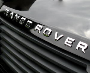 Range Rover P38 Chrome Bonnet Lettering ( Curved ) Preview